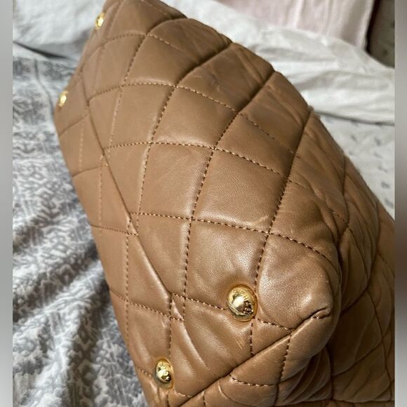 Michael Kors Taupe Gold Chair Soft Shoulder Leather Bag - Picture 9 of 11